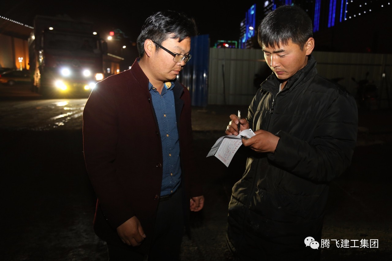 海星直播- 举重夜战：雪域飞鹰队鏖战粤西犀牛队，速度优势明显轮换效果显现