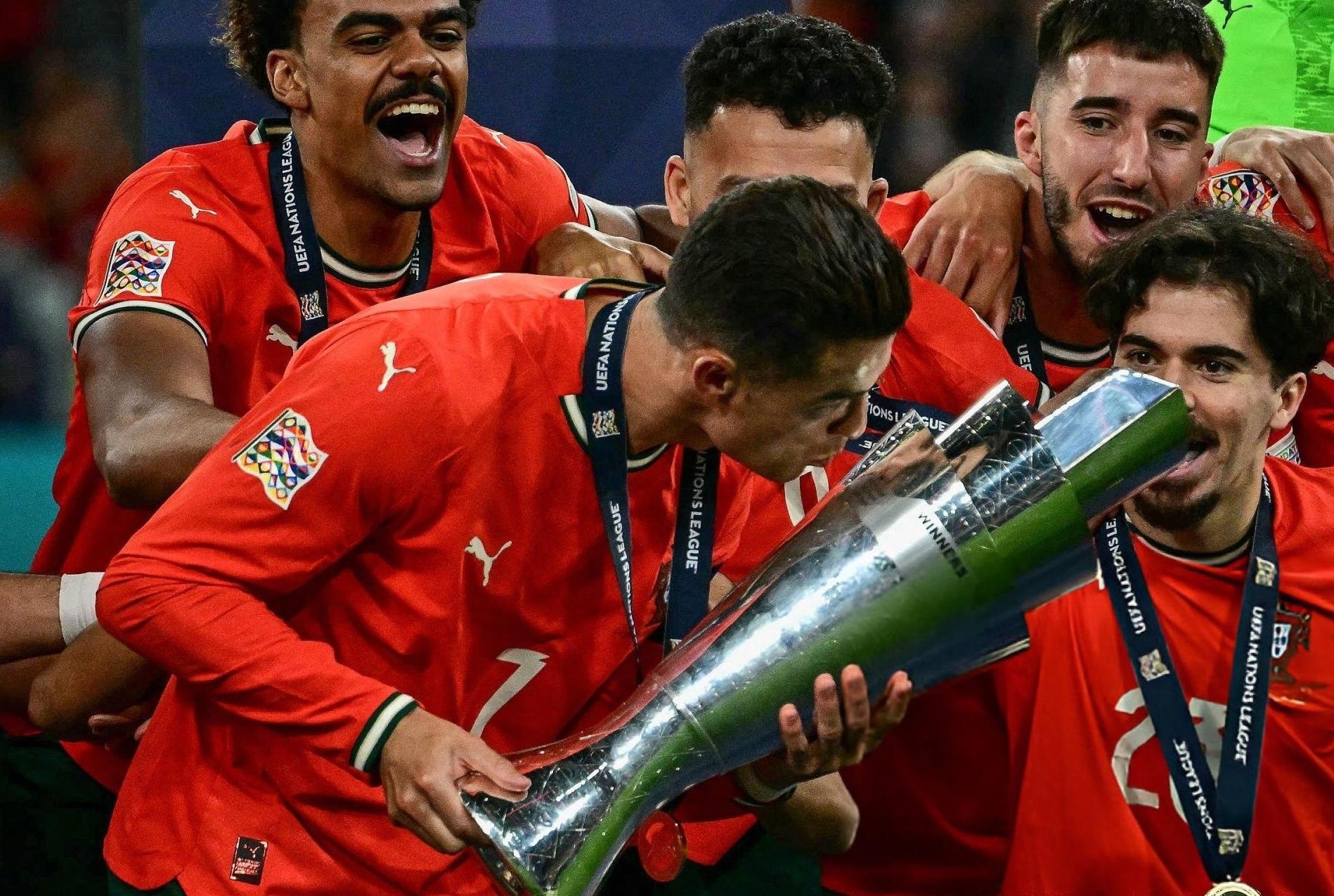 海星直播-包含C罗新星惊险取胜表现惊艳,塞尔维亚队未来可期!的词条