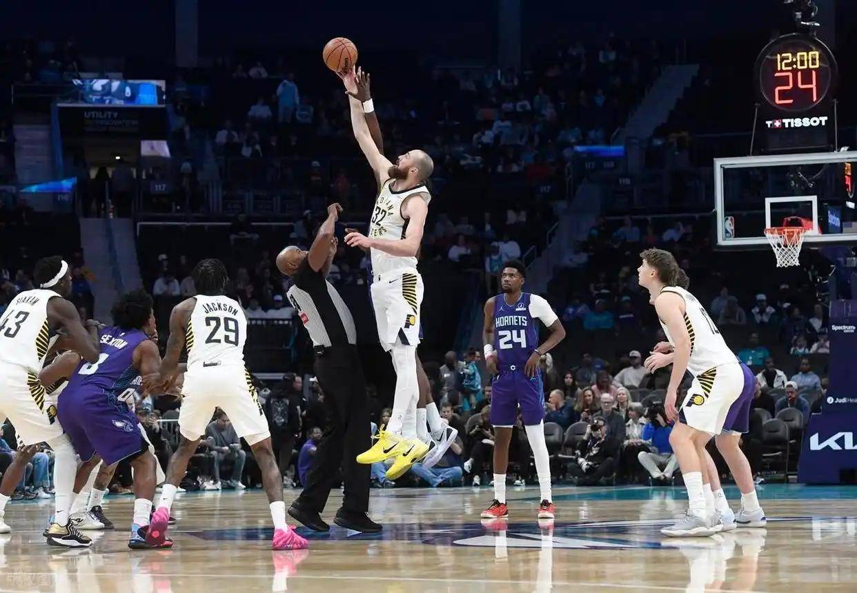 海星体育- 西亚卡姆在rng比赛中问鼎冠军,连败引发热议的是谁 