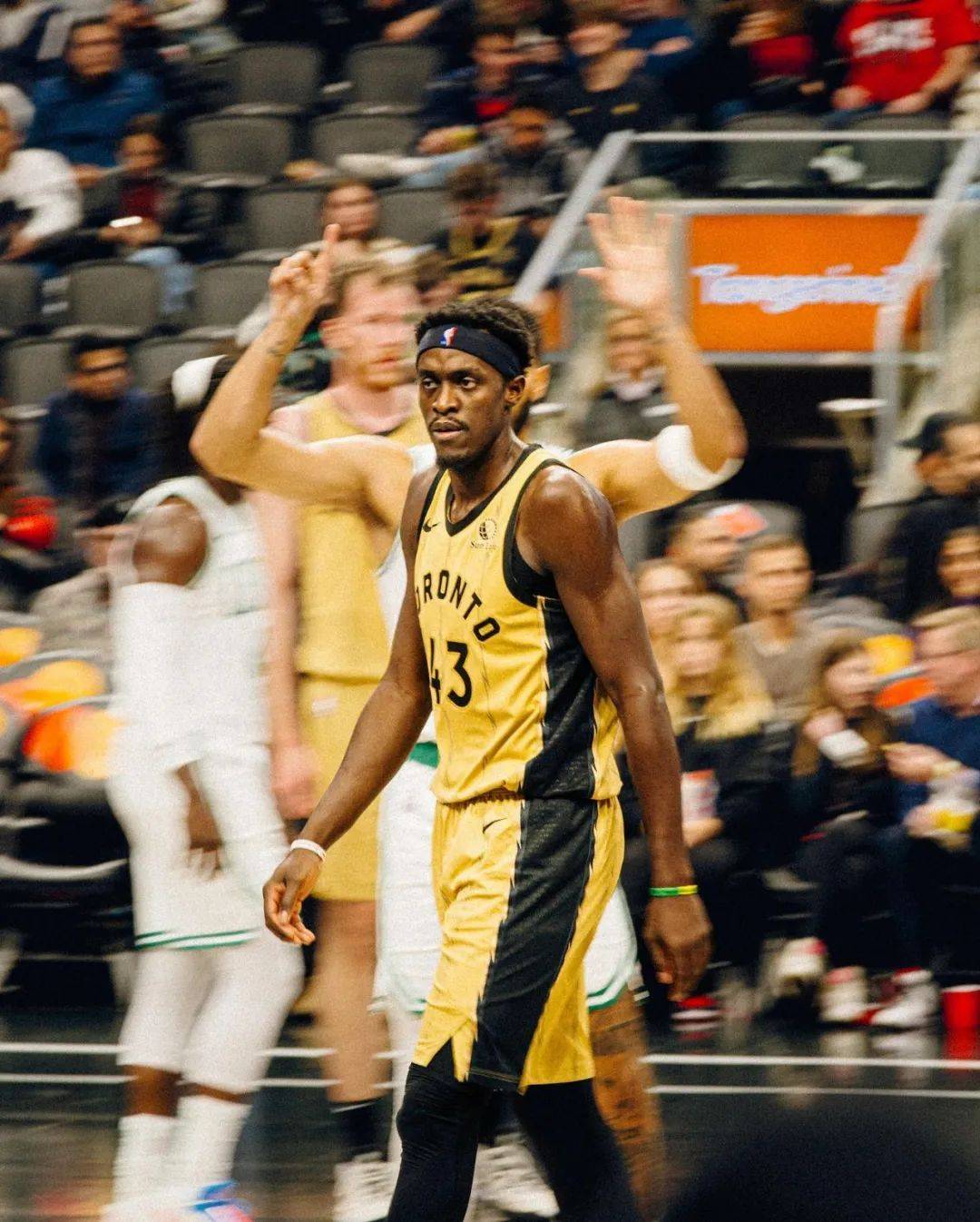 海星直播-西亚卡姆迎来七赛季高光表现，C9球迷沸腾！的简单介绍